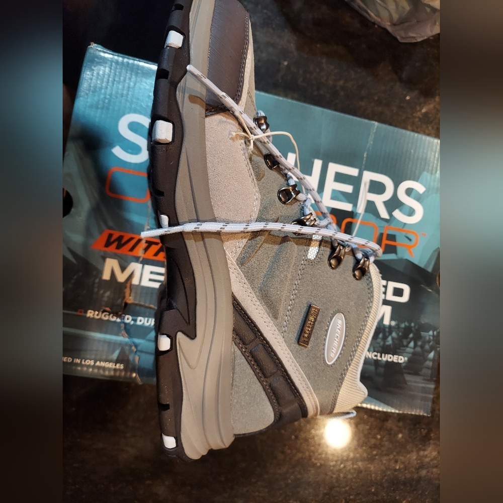 Skechers boots